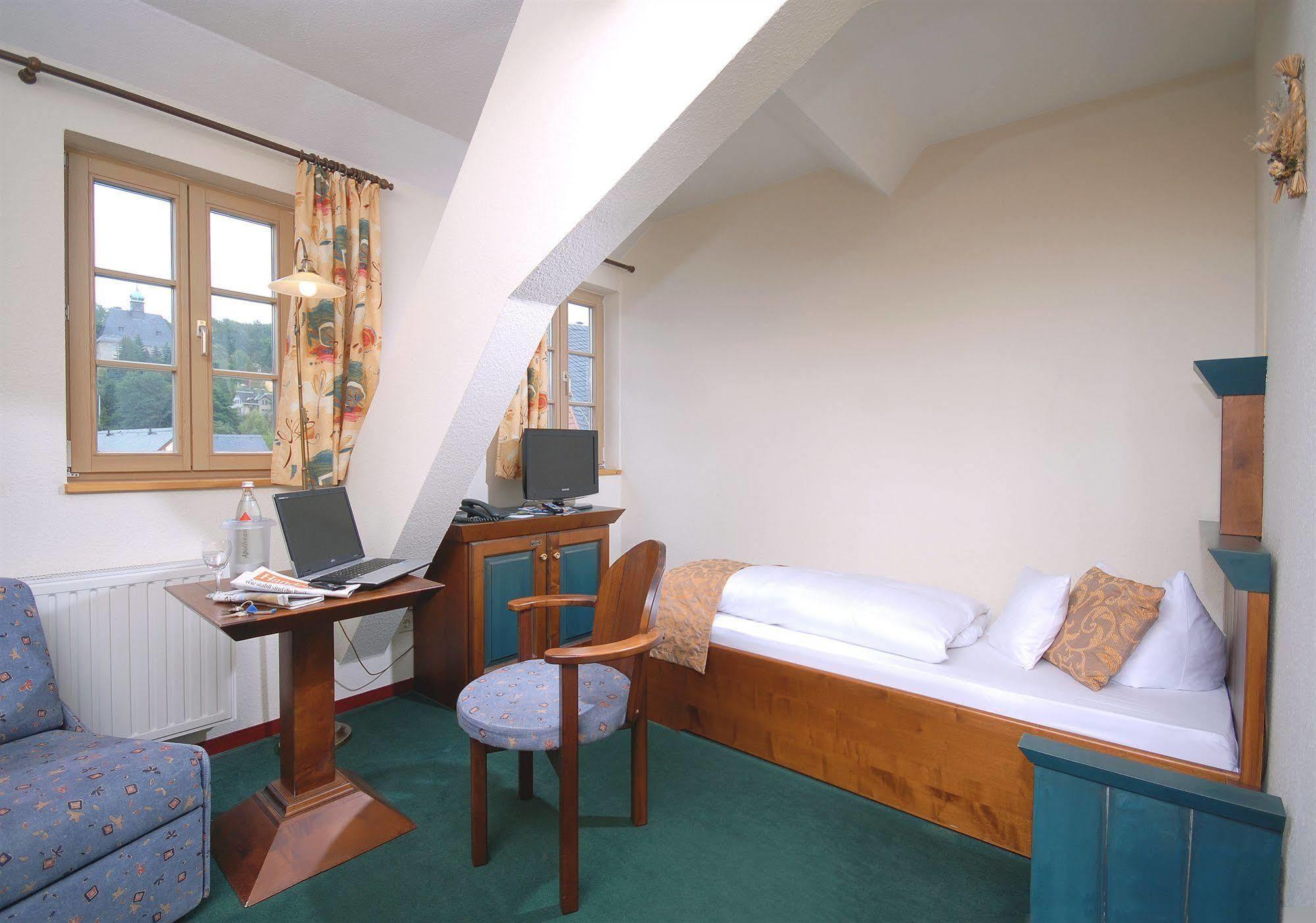 Hotel Saigerhuette Olbernhau Exterior photo